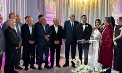 Aksoy ve Güdür ailelerinin mutlu gününde önemli isimler buluştu