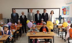 Havza’da ilk ders zili çaldı! Başkan Murat İkiz öğrencilerle buluştu