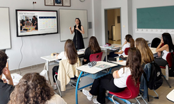 Samsun’da 30 akademisyen 30 lisede öğrencilerle buluştu