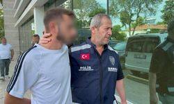 Samsun’da aracına bindirdi, bıçakladı