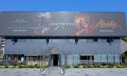 Samsun’da Astorya’ya iki yeni film! Uçan sinemaya yoğun ilgi