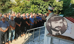 Samsun’da emekli bekçi Bayram Çelenk son yolculuğuna uğurlandı