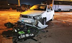 Samsun'da feci kaza! Otomobil ile motosiklet çarpıştı