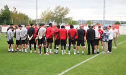 Samsunspor’da kritik buluşma: Taraftarlar takımla görüştü