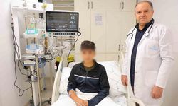 Su diye içti, ölümden döndü! Şişenin içinden bakın ne çıktı