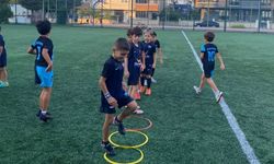 Karasamsunspor’da minik futbolcular geleceğe hazırlanıyor