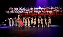 Samsun'da Cumhuriyet coşkusu sahneye taşındı! 70 çocuktan özel konser