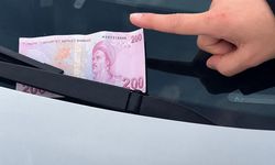Arabanızın camında 200 TL görürseniz sakın almayın