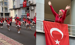 Bafra’da öğrencilerden öğretmenlerine duygulandıran vefa