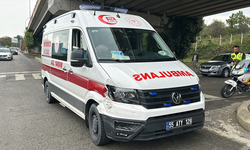 Samsun’da faciadan dönüldü! Ambulans ve minibüs çarpıştı