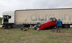 Samsun’da tır otomobile çarptı! Araç takla attı