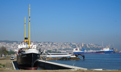 Samsun’da karadan yürütülen Bandırma Vapuru’nda çalışmalar sürüyor