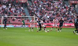 Derbide ilk yarı sona erdi! Samsunspor: 0 - Trabzonspor: 3