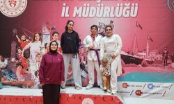 Salıpazarı'ndan taekwondoda çifte şampiyonluk!