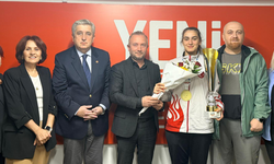 YENİ Partili Murat Çan’dan Samsun’un gururu Göknur'a tebrik
