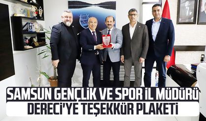Samsun Gençlik ve Spor İl Müdürü Feyzullah Dereci'ye teşekkür plaketi
