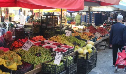 Kavak’ta Yöresel Pazar ve El Sanatları