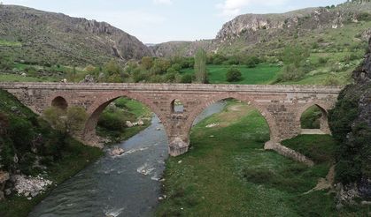 Vezirköprü’de Tarihi Köprüler ve Yapılar