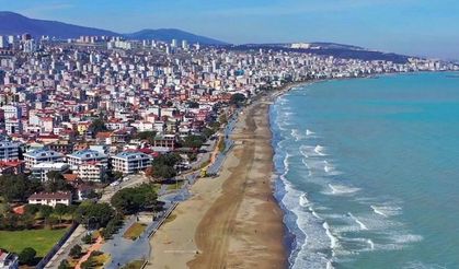 Alaçam’da Kıyı Kasabası Atmosferi