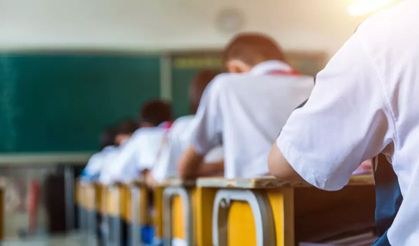 Okullarda yeni yasaklar! Üniforma zorunlu, velilere de izin verilmeyecek