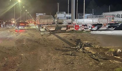 Samsun Terme'de zincirleme kaza! 3 araç karıştı