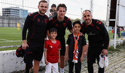 Samsunspor’dan minik taraftara anlamlı jest!