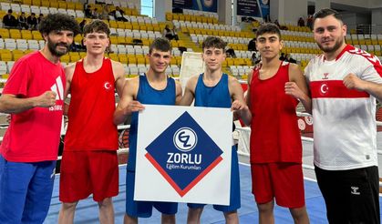 Samsun Zorlu Okulları’ndan madalya yağmuru
