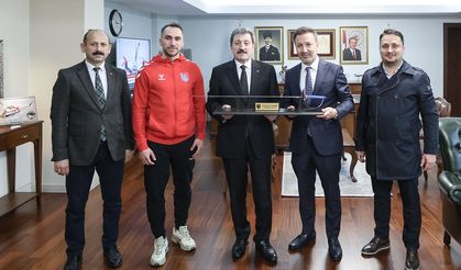 Samsun’da eskrim zirvesi! Şampiyona değerlendirildi