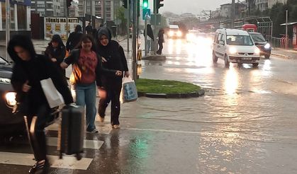 Samsun'a kuvvetli yağış uyarısı! İşte saat saat hava tahmini