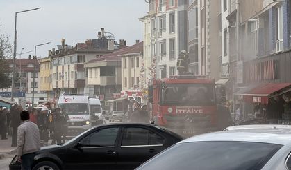 Samsun'da market deposunda korku dolu anlar