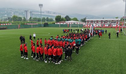 Futbolun kalbi Samsun'da atıyor: Geleceğin yıldızları sahada!