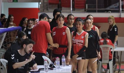 Samsunspor altyapısına yoğun ilgi: 550 sporcu katıldı