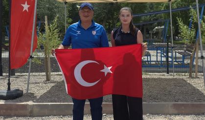 Samsunsporlu Sıla Tunç, Türkiye'nin en iyisi oldu