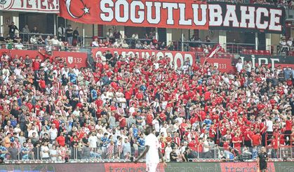 Samsunspor taraftarı ilk haftaya damga vurdu! İşte tribün rakamı