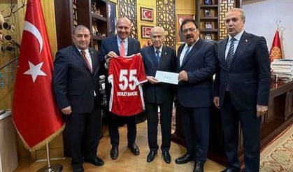 Samsunspor Başkanı Yüksel Yıldırım’dan Devlet Bahçeli’ye ziyaret