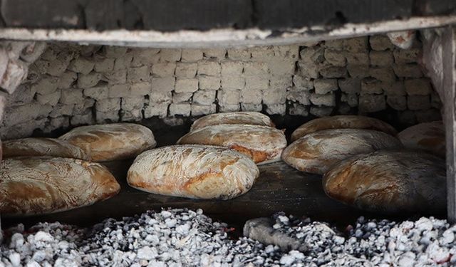 Köy Fırınlarında Ekmek Geleneği: Odun Ateşinde Doğal Tatlar