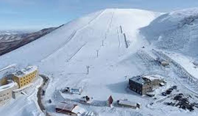 Ladik’te Kış Turizmi: Akdağ Kayak Merkezi ve Göl Kenarı Huzuru