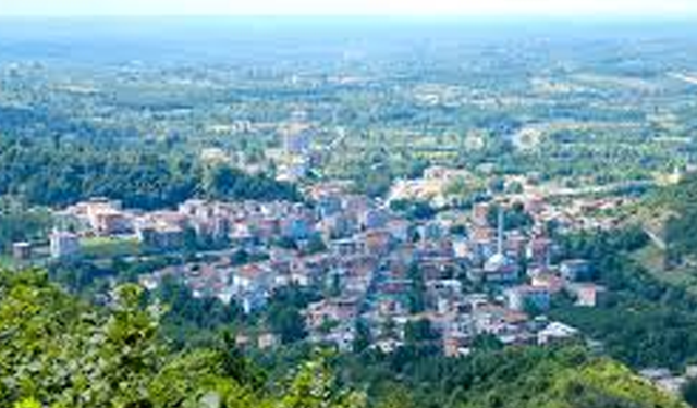 Salıpazarı’nda Şelaleler Arasında Doğa Yürüyüşü Rotaları