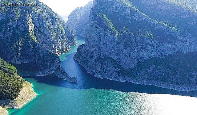 Şahinkaya Kanyonu’nda Macera ve Doğa: Vezirköprü’nün Gizli Hazinesi