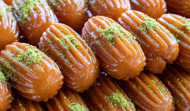 Salıpazarı’nın Geleneksel Tatlı ve Hamur İşi Kültürü