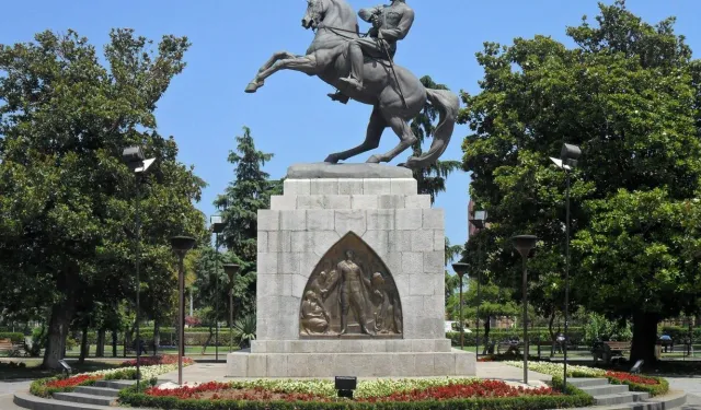 İlkadım’da Kent Merkezinin Değişmeyen Ritmi