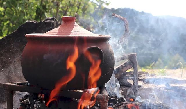 Vezirköprü’de Odun Ateşinde Pişirme