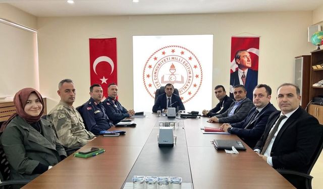 Samsun Kavak’ta güvenlik ve asayiş toplantısı