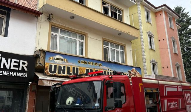 Samsun’da panik! Apartman dairesi alevlere teslim oldu