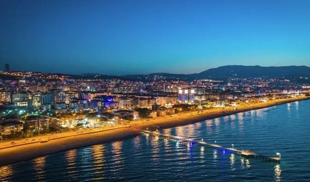 Atakum’da Sahil Boyunca Gelişen Kafe ve Restoran Mutfağı