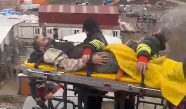 Samsun'da korku dolu anlar! İşçi vinçle kurtarıldı