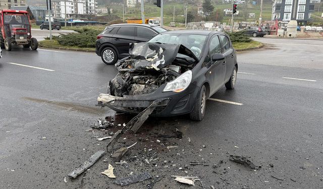 Samsun'da o kavşakta bir kaza daha!