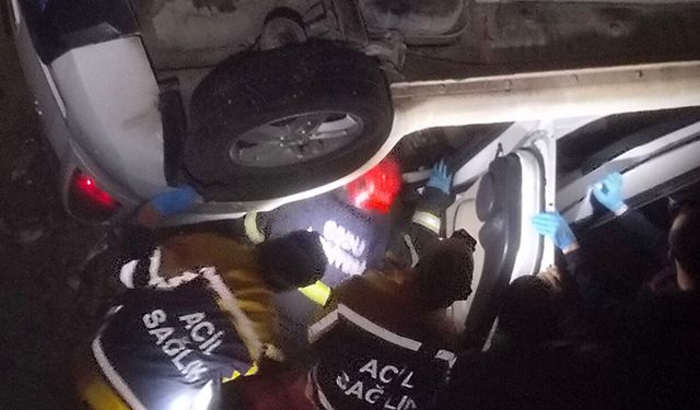 Samsun'da otomobil köprüden uçtu: 2 yaralı