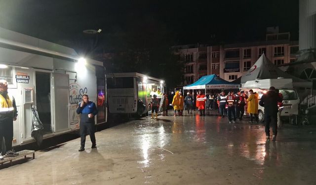 Samsun’da sel bölgesinde sıcak yemek desteği