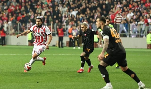 Samsunsporlu Yalçın Kayan: “Burada kutlama yaptırmayız!”